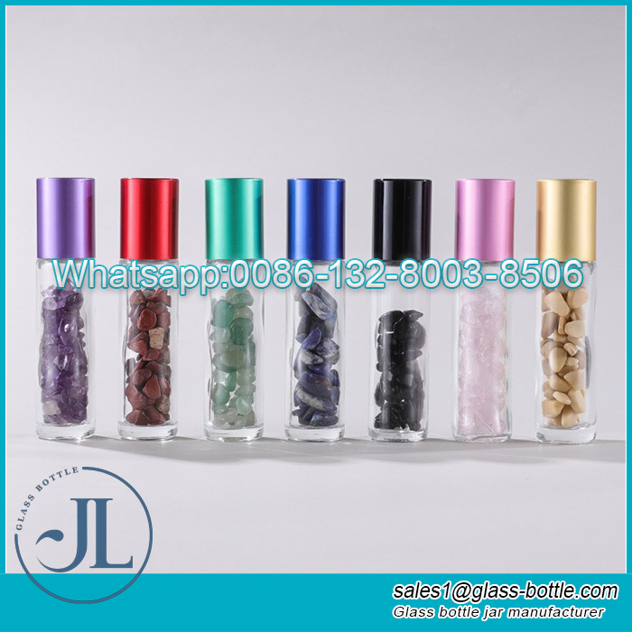 10Garrafas coloridas do rolo de pedra preciosa do ML 0,33fl oz com microplaquetas de cristal curativas dentro